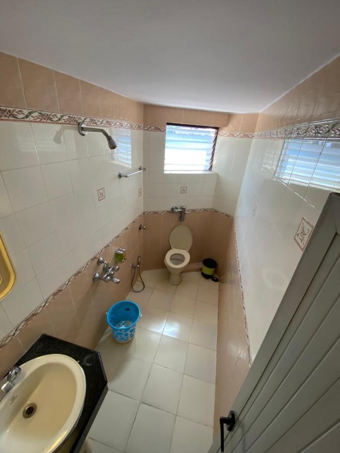 Hotel Venus Ooty Bagian luar foto