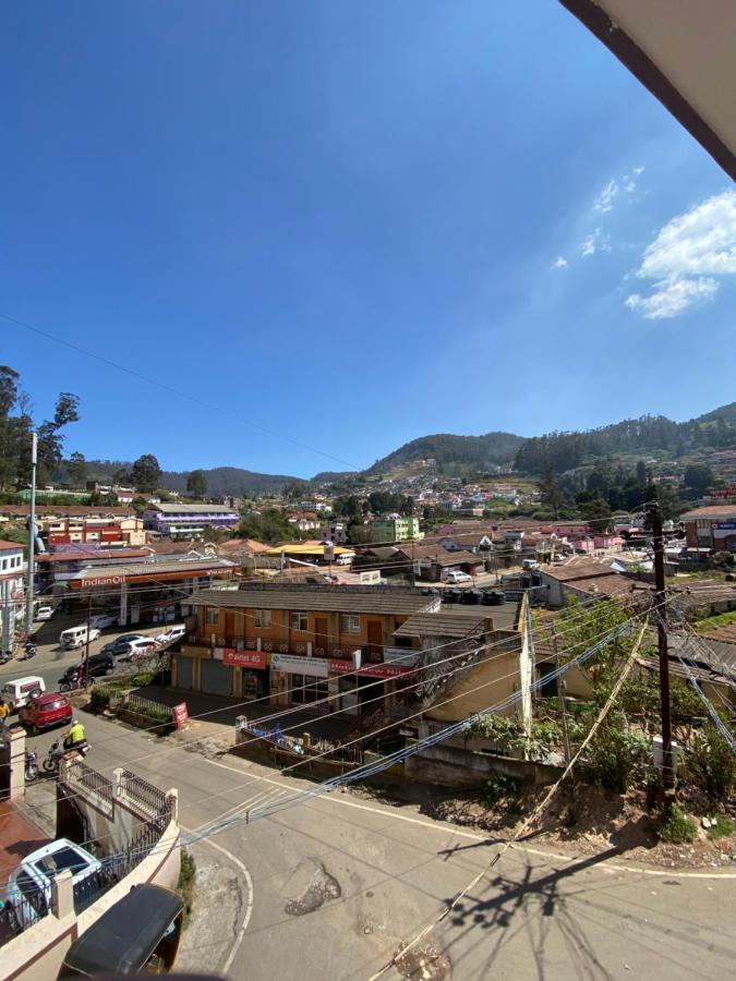 Hotel Venus Ooty Bagian luar foto