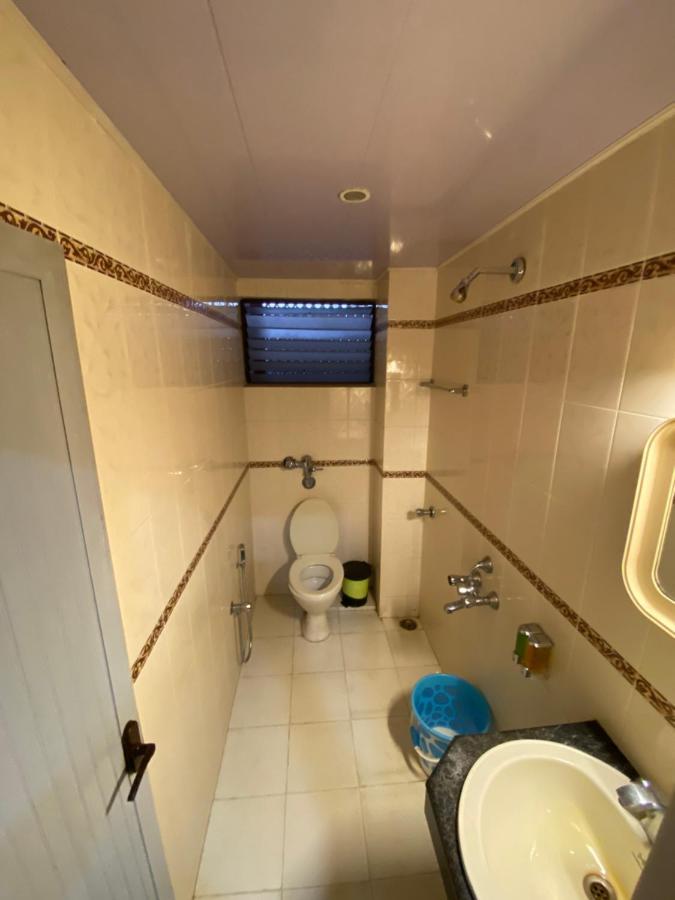 Hotel Venus Ooty Bagian luar foto