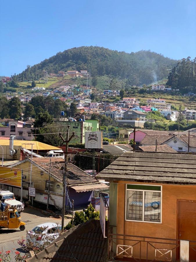 Hotel Venus Ooty Bagian luar foto