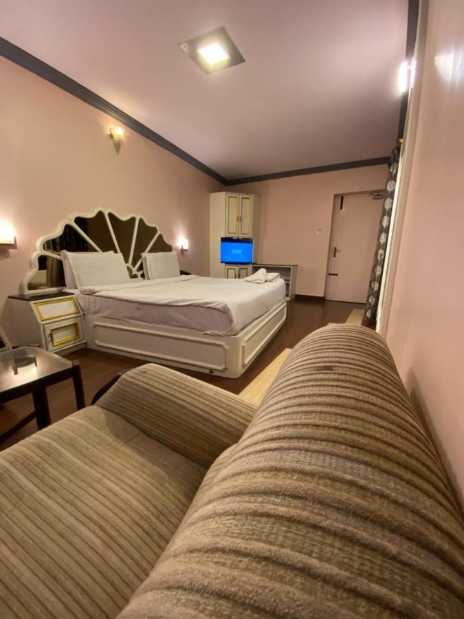 Hotel Venus Ooty Bagian luar foto